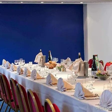 Отель Assevillers Hotel Асвийе